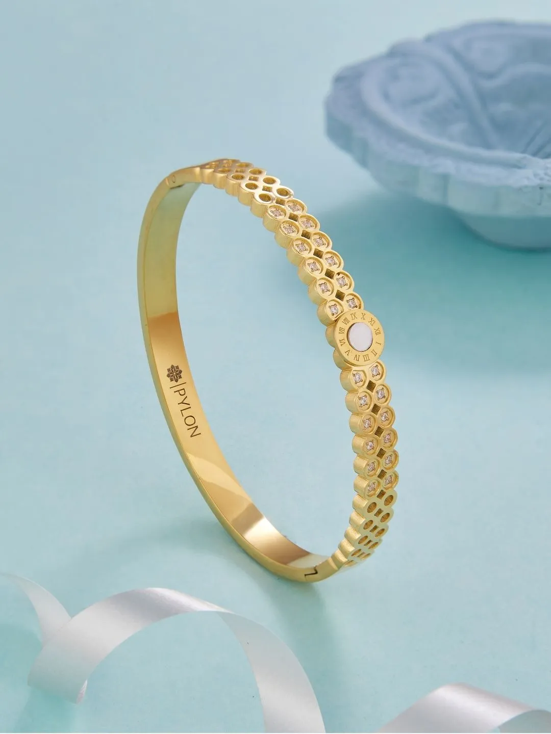 GALACTIC LATTICE CUFF